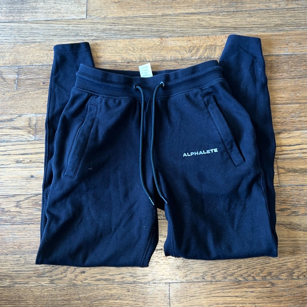 Alphalete